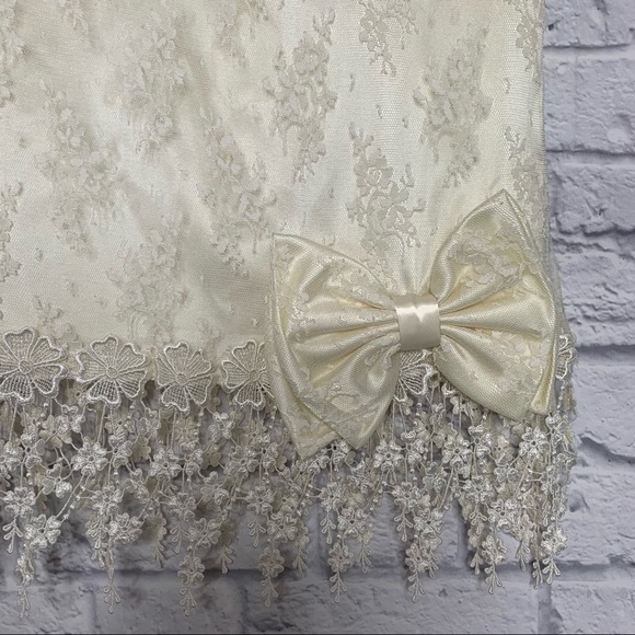 Vintage Patra Lace Overlay Bow Applique Blouse - Picture 9 of 12